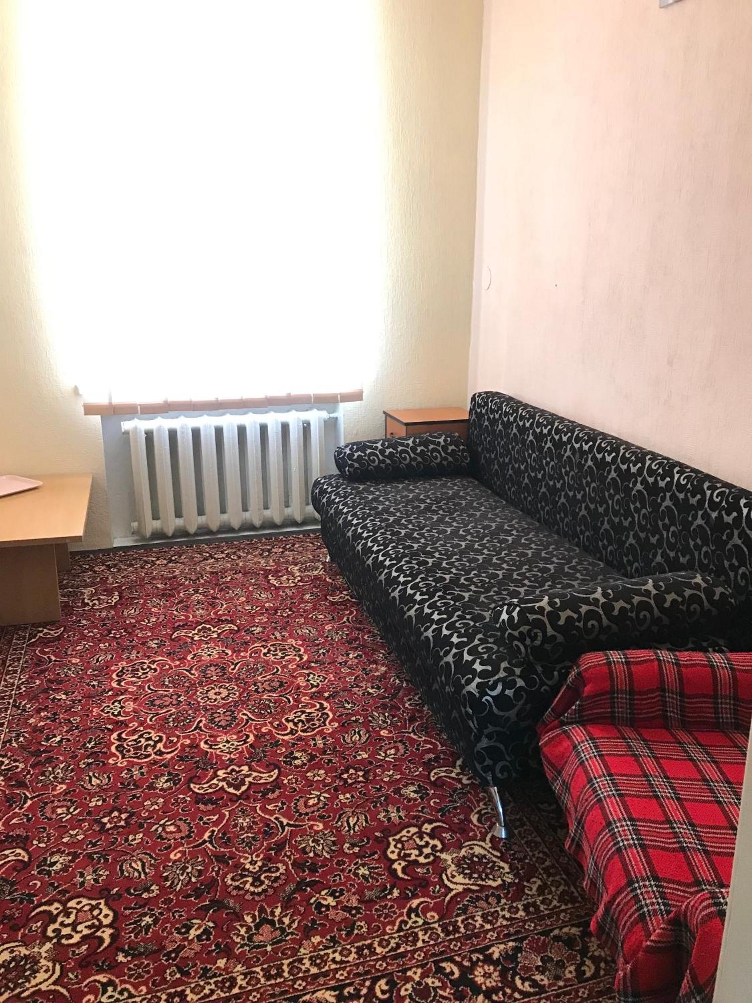 Хостел Тихий Дворик Kharkiv Extérieur photo