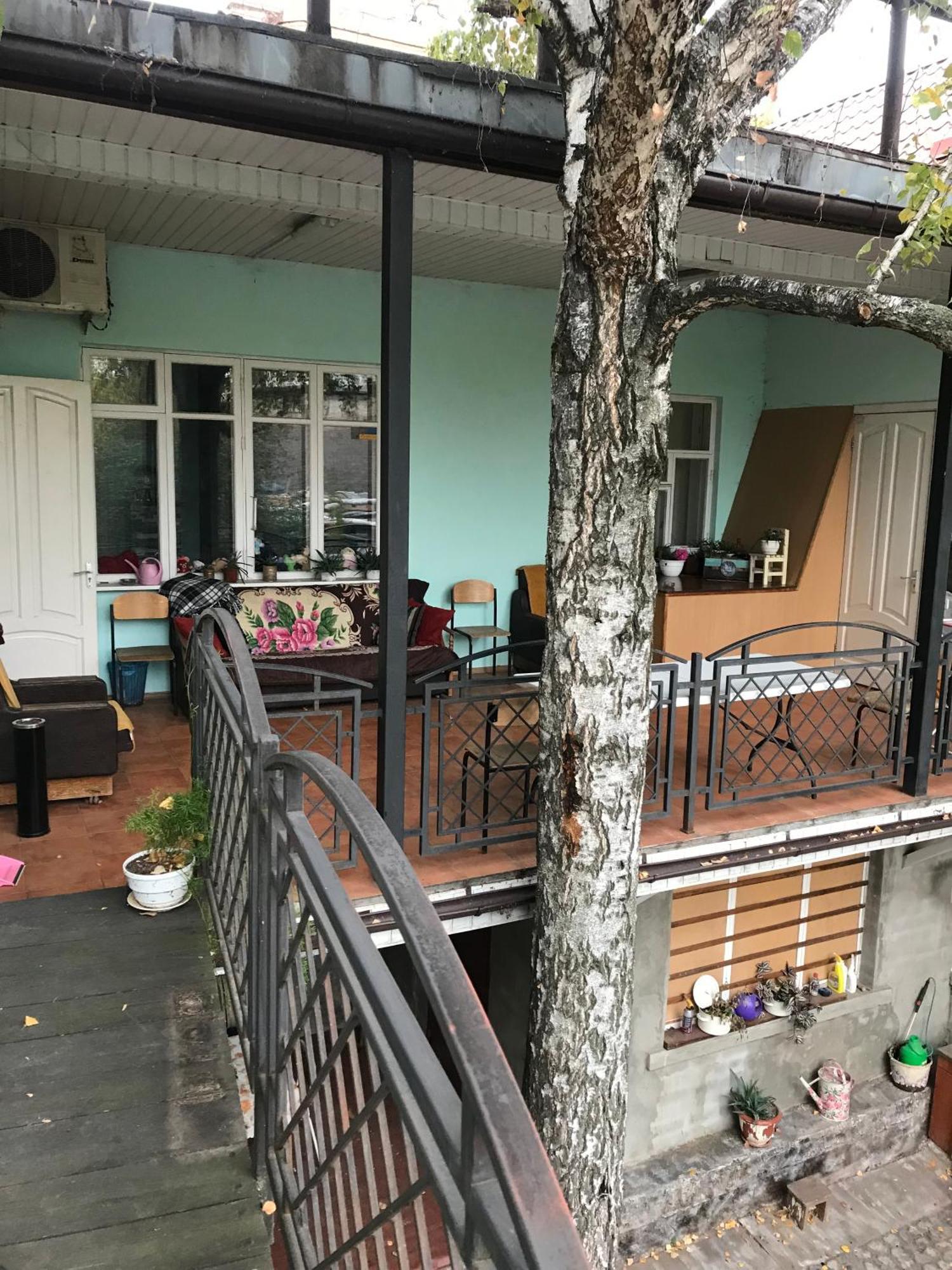 Хостел Тихий Дворик Kharkiv Extérieur photo