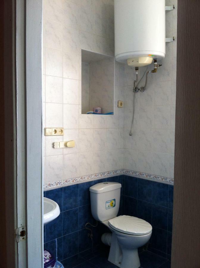 Хостел Тихий Дворик Kharkiv Chambre photo