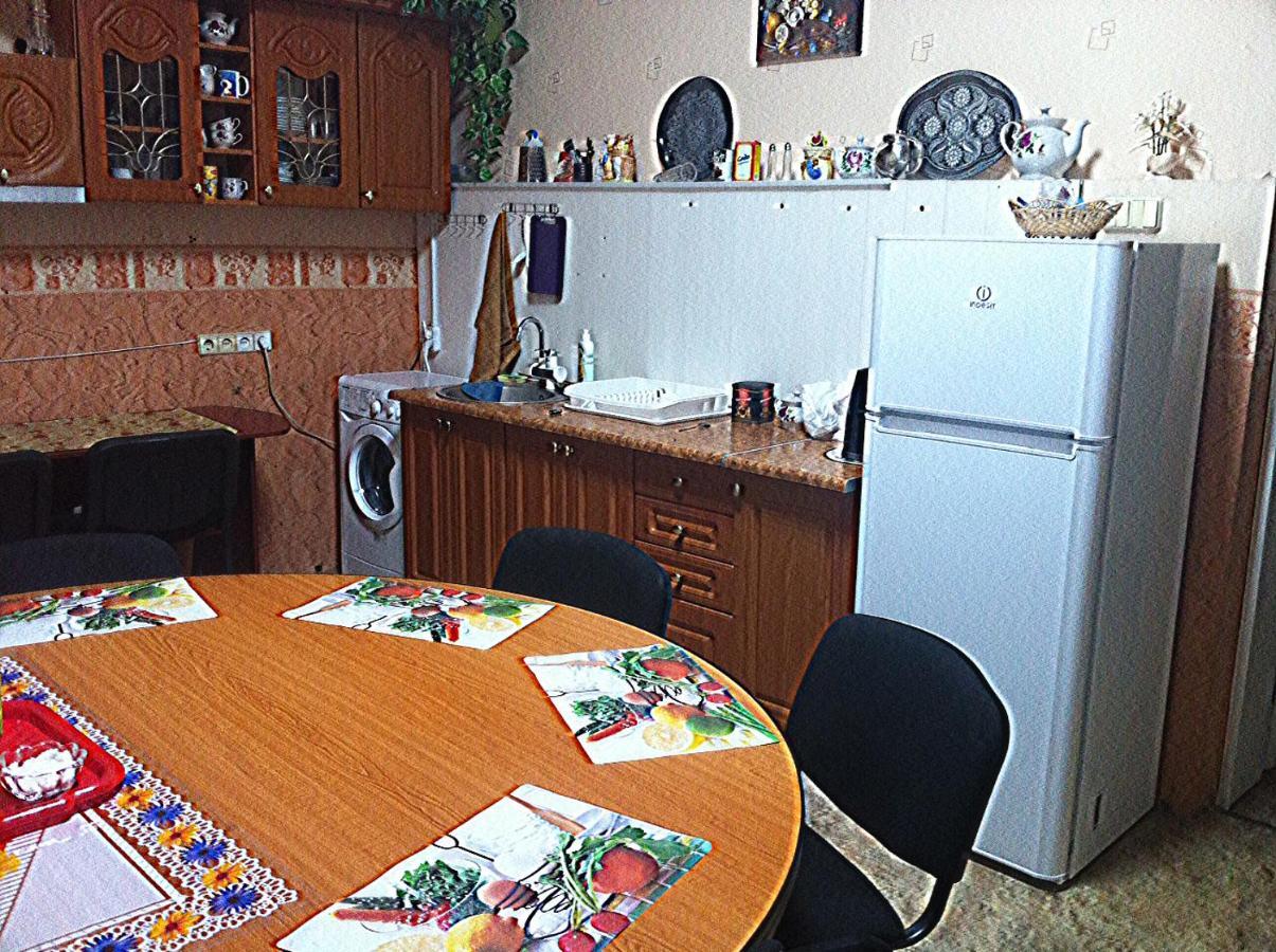 Хостел Тихий Дворик Kharkiv Extérieur photo